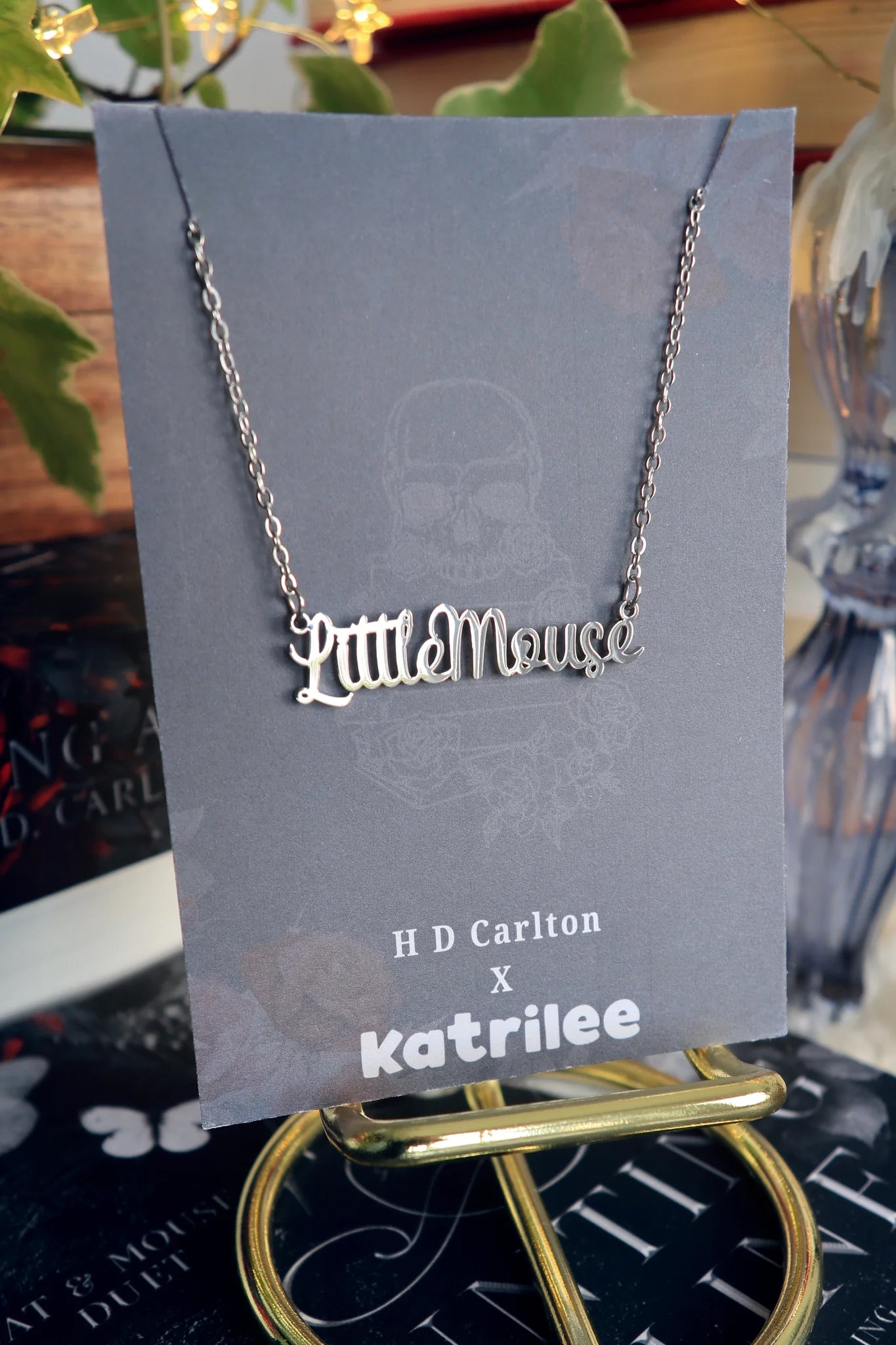 Everlee 'Haunting Adeline' Little Mouse Necklace